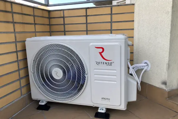 Realizacja 1 — montaż klimatyzacji